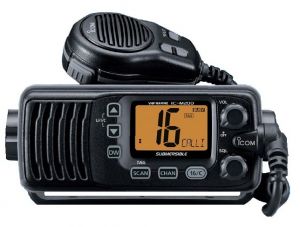 Морская радиостанция Icom IC-M200
