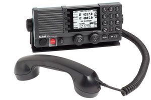 ПВ/КВ Радиоустановка ГМССБ Sailor 6320 со встроенным ЦИВ класса А